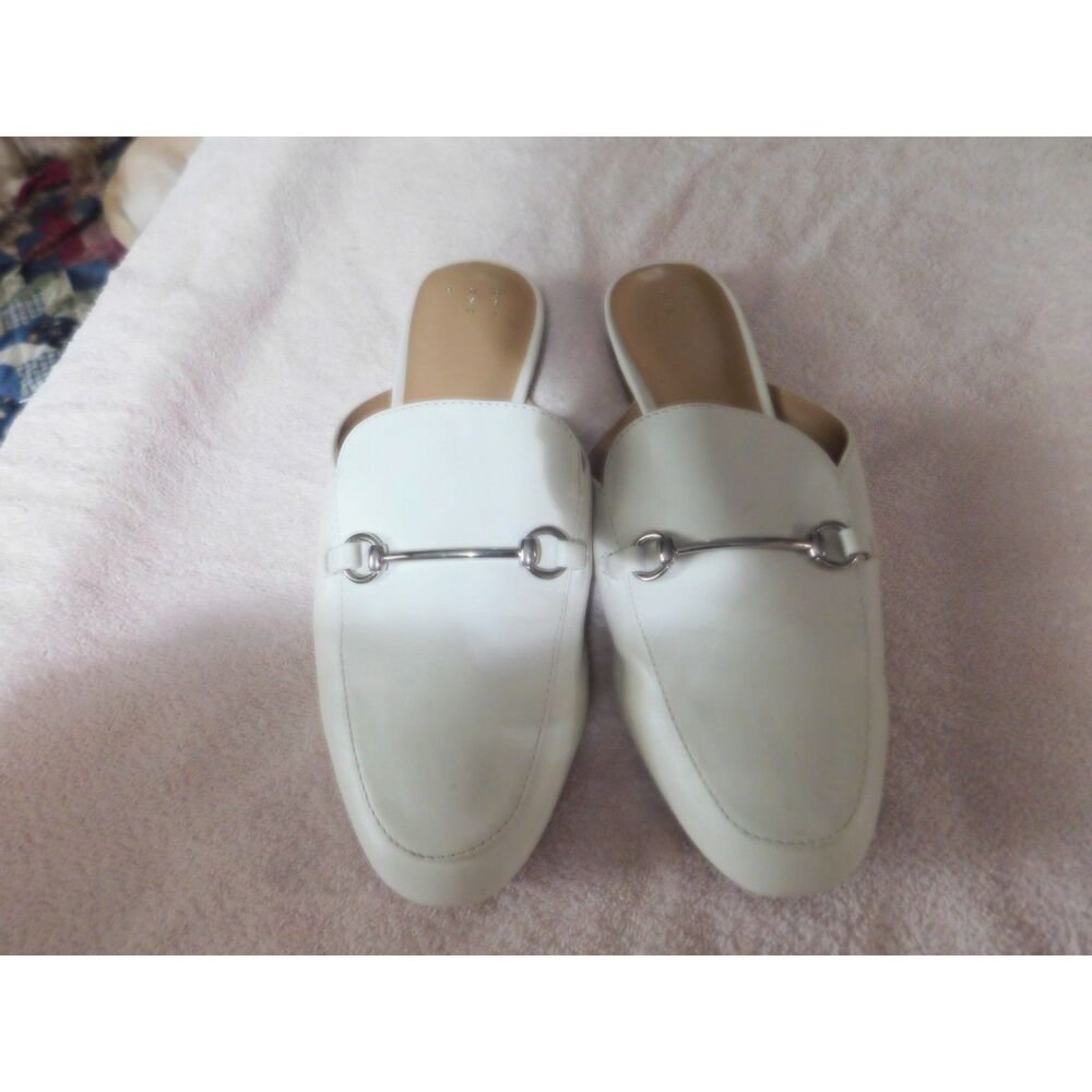 A New Day White Mules Size 8 Elegant Flat Heel Shoes